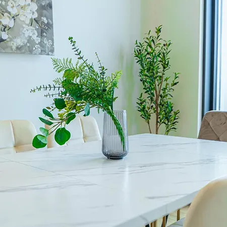 شقة Fancy 2br & 1lr Panoramic Sky View
