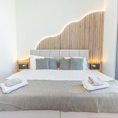 Fancy 2br & 1lr Panoramic Sky View Appartement