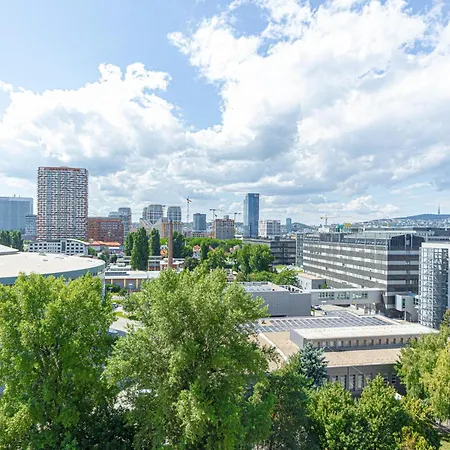 Fancy 2br & 1lr Panoramic Sky View براتسيلافا