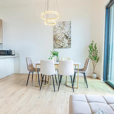 Fancy 2br & 1lr Panoramic Sky View Bratislava